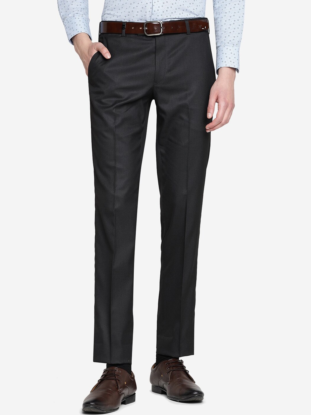 

JB STUDIO Men Tailored Slim Fit Formal Trousers, Black