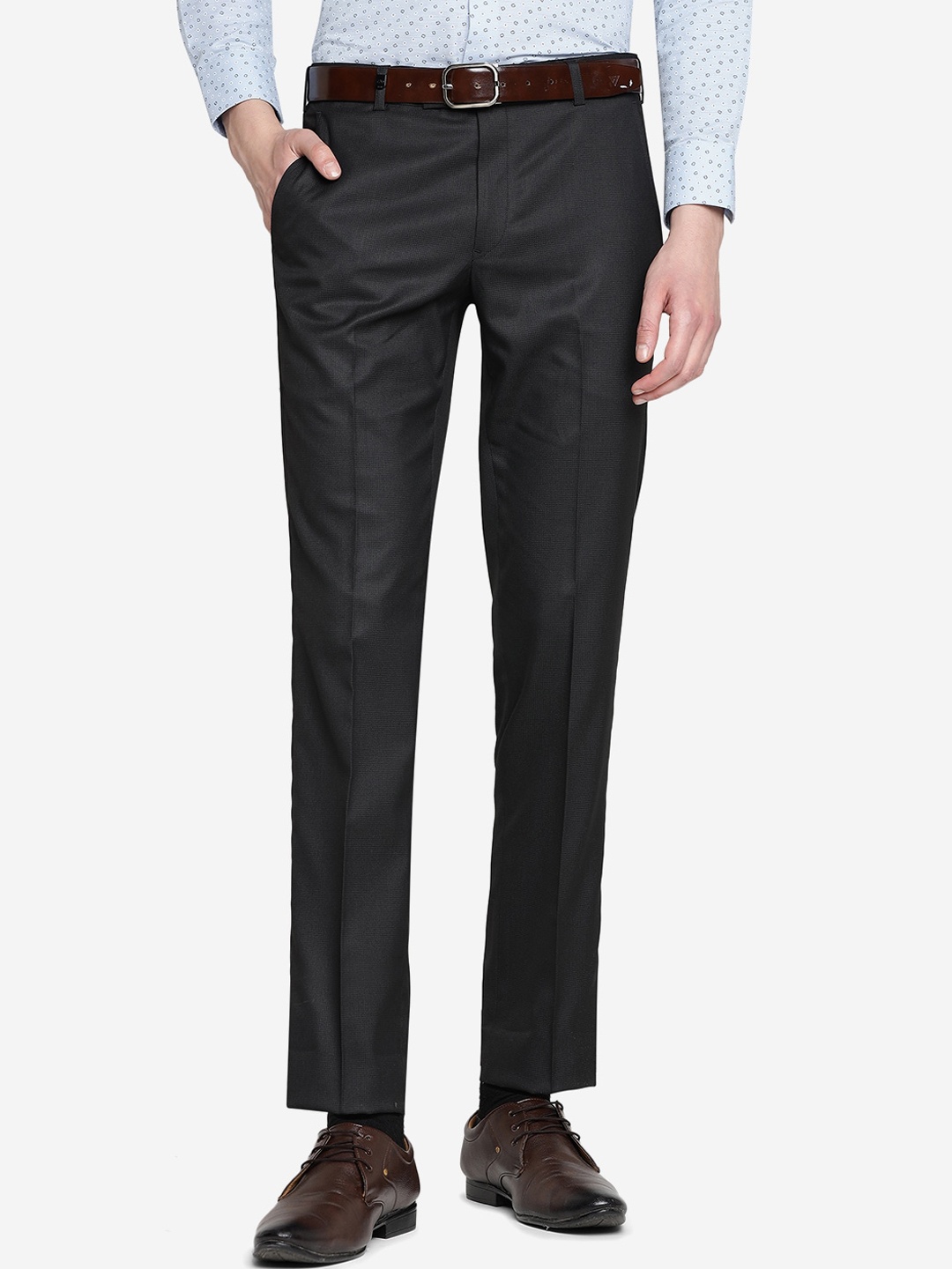 

JB STUDIO Men Tailored Slim Fit Formal Trousers, Black