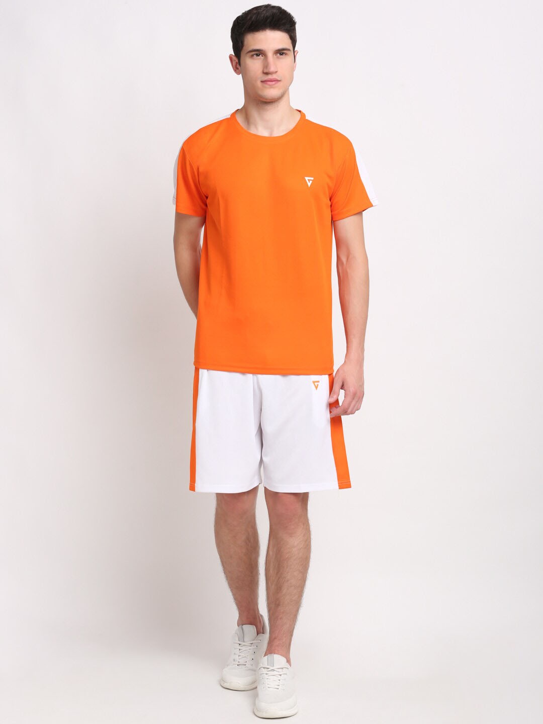 

GRIFFEL Men Solid T-shirt and Shorts, Orange