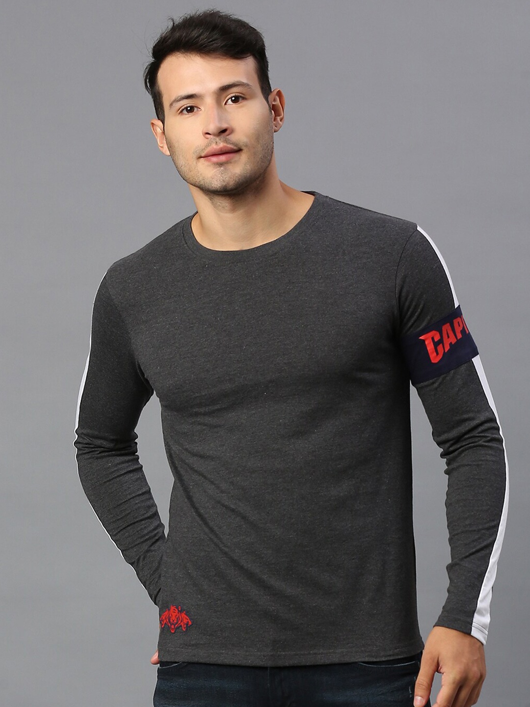 

FanCode Delhi Capitals Full Sleeve Applique Cotton Sports T-shirt, Black