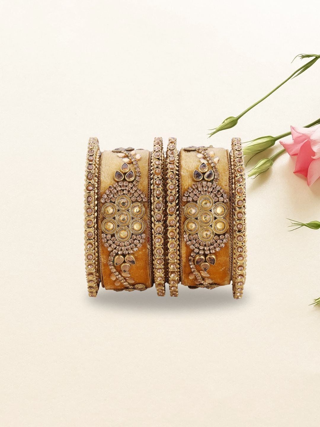 

AccessHer Set Of 6 Gold-Plated Bangle