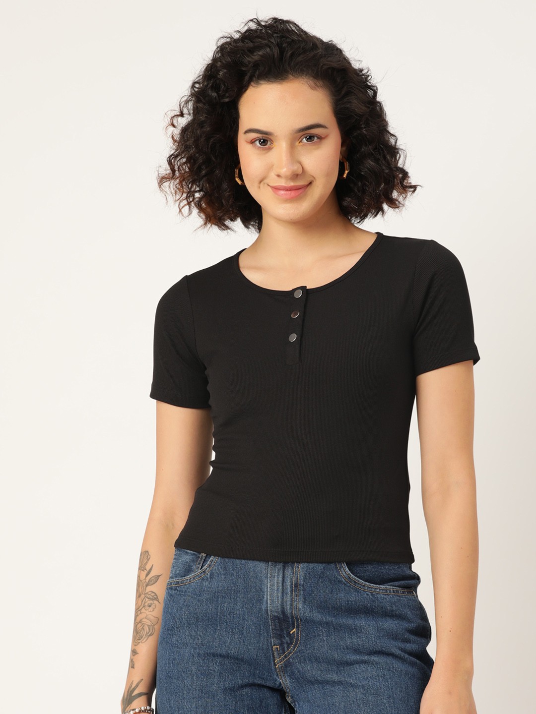 

Madame Round Neck Fitted Top, Black