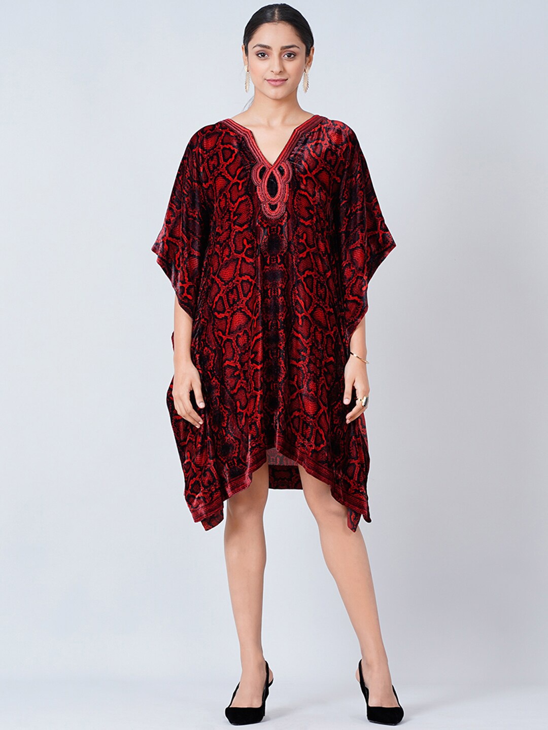 

First Resort by Ramola Bachchan Animal Printed Kimono Sleeve Velvet Kaftan Dress, Red