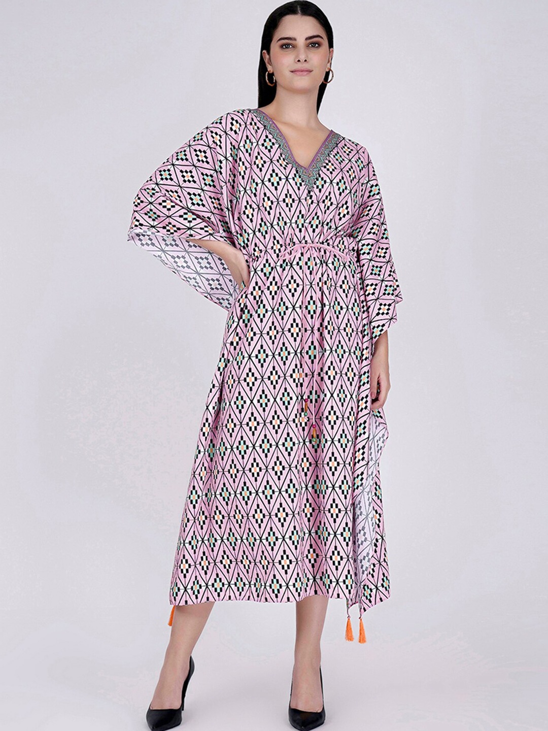 

First Resort by Ramola Bachchan Geometric Printed Mid Kaftan Dress, Pink