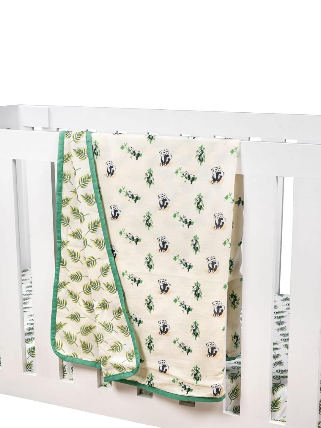 

THEONI Hugsy Pandas Kids White & Green AC Room 150 GSM Organic Cotton Single Bed Blanket