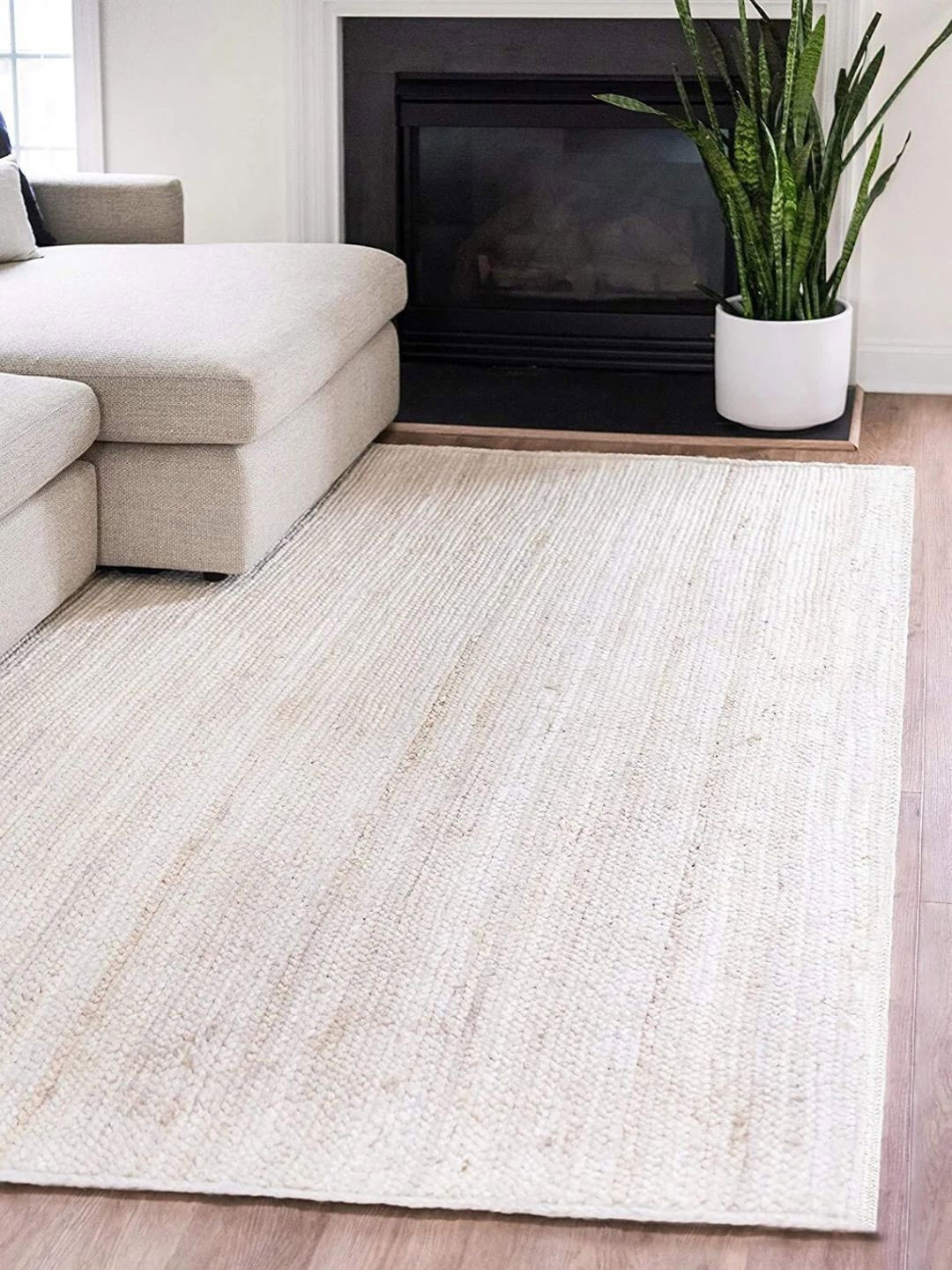 

THE HANDMADE FLAIR White Self-Designed Jute Rug