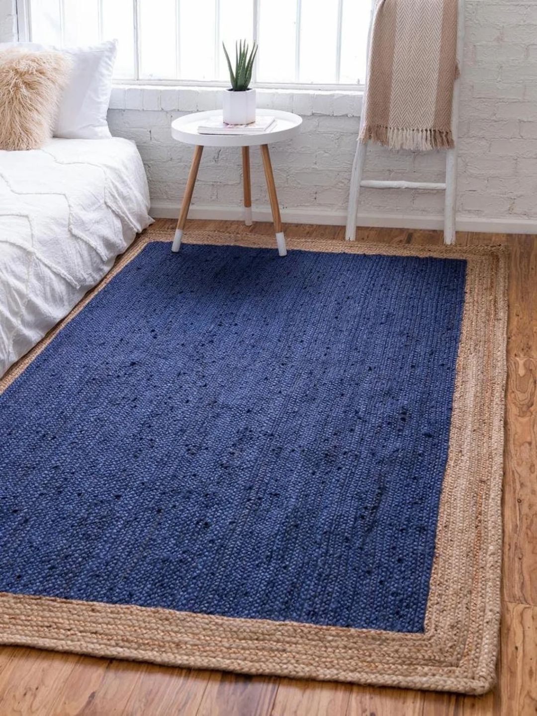 

THE HANDMADE FLAIR Blue & Beige Self-Designed Jute Carpet