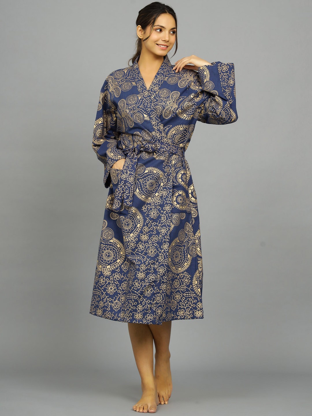 

HANDICRAFT PALACE Mandala Printed Pure Cotton Bath Robe, Blue