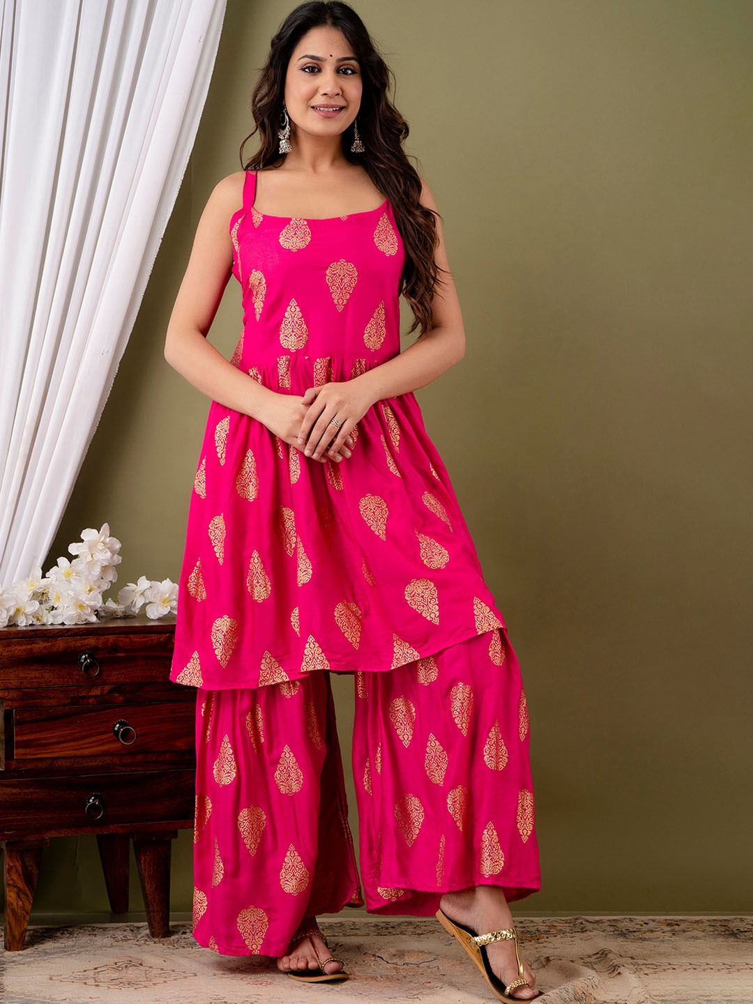 

Mialo fashion Ethnic Motifs Printed Pleated Kurta with Sharara, Pink