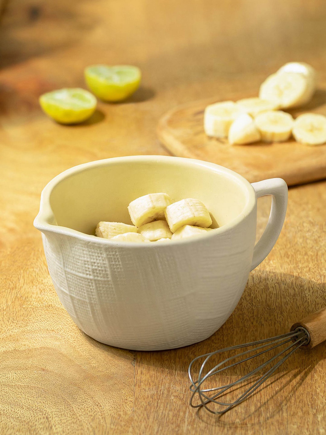 

ellementry Butter-Up Beige Ceramic Mixing Bowl 650ml