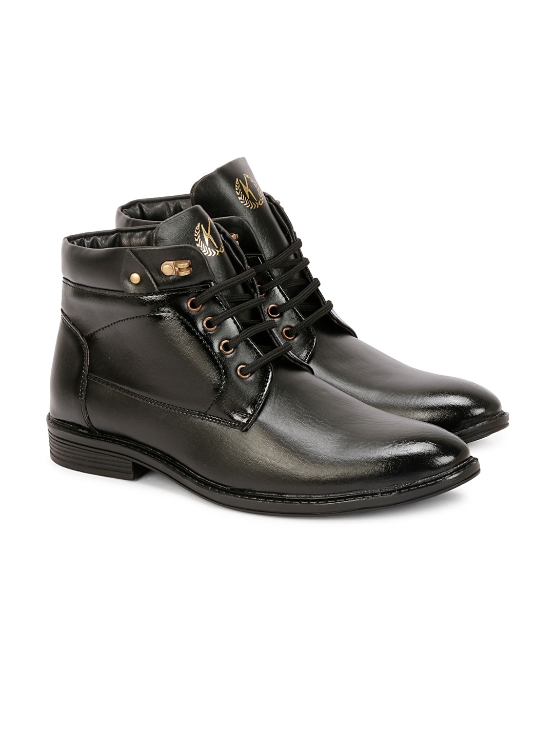 

KRAASA Men Textured Mid-Top Regular Boots, Black