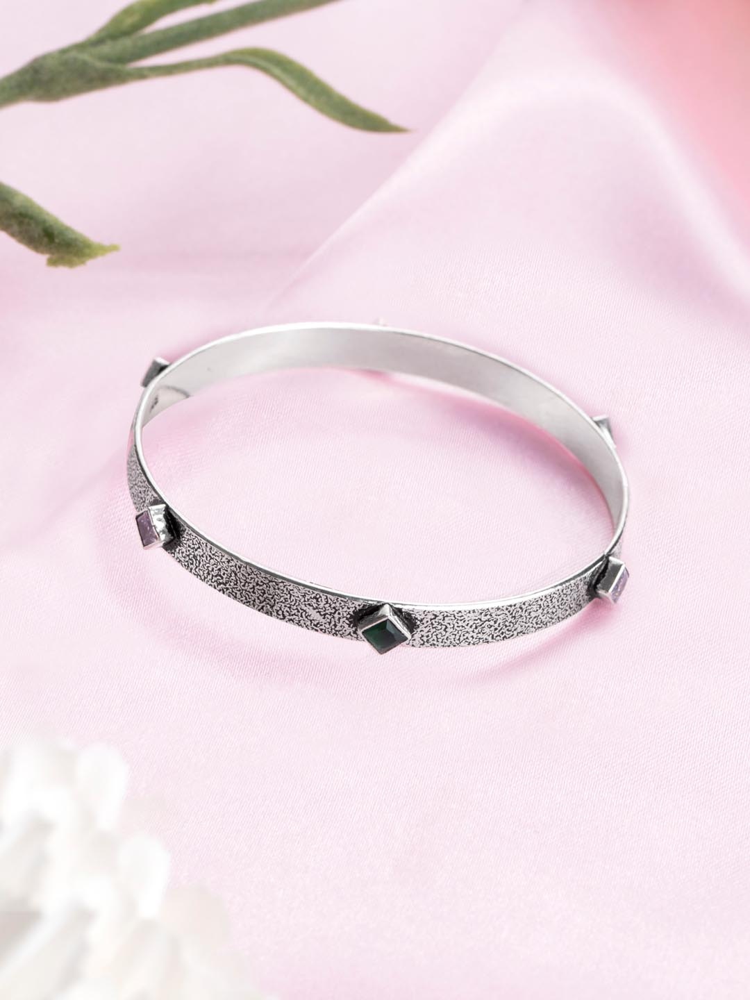 

Zavya 925 Pure Silver-Plated Bangle