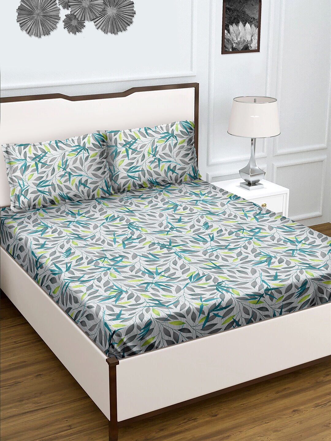 

HERE&NOW Sea Green & Grey Floral Printed 180 TC King Bedsheet & 2 Pillow Covers