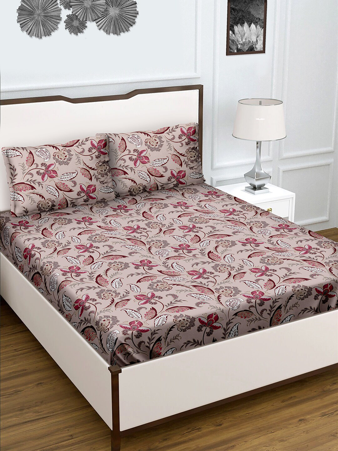 

HERE&NOW Beige & Red Floral Printed 180 TC King Bedsheet & 2 Pillow Covers