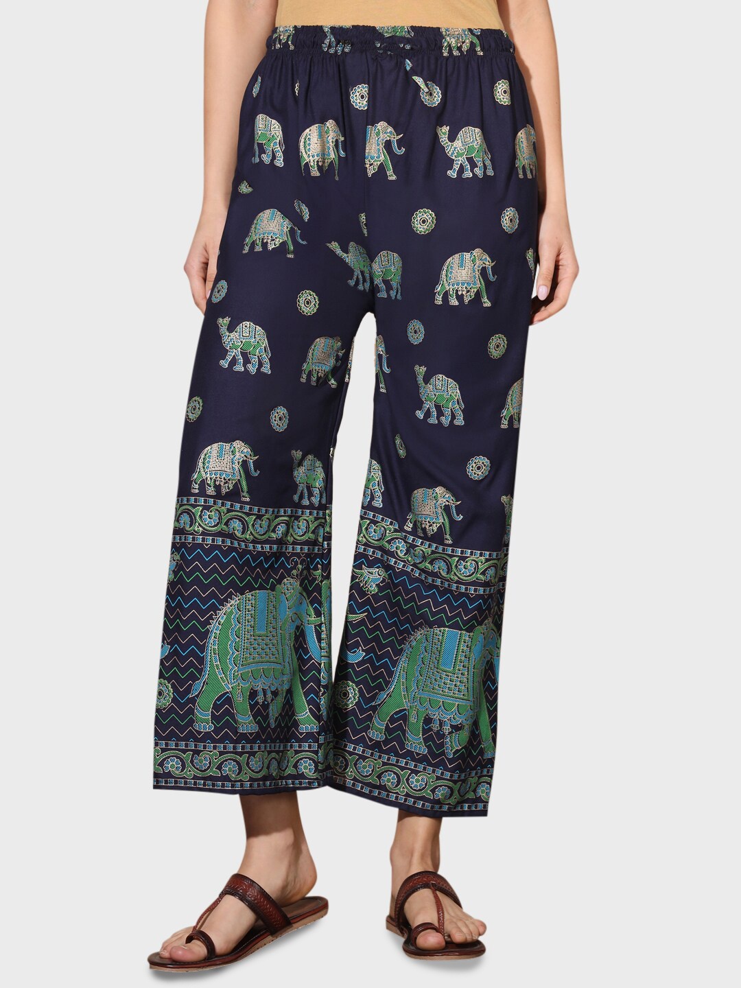 

BUY NEW TREND Women Ethnic Motifs Printed Straight Palazzos, Navy blue