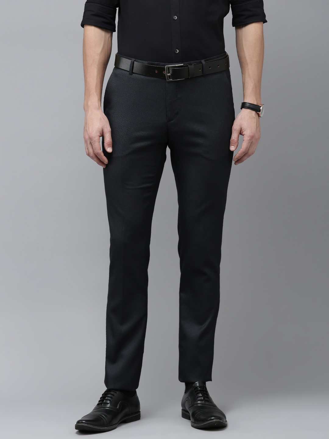 

Arrow Men Textured Tailored Formal Trousers, Navy blue