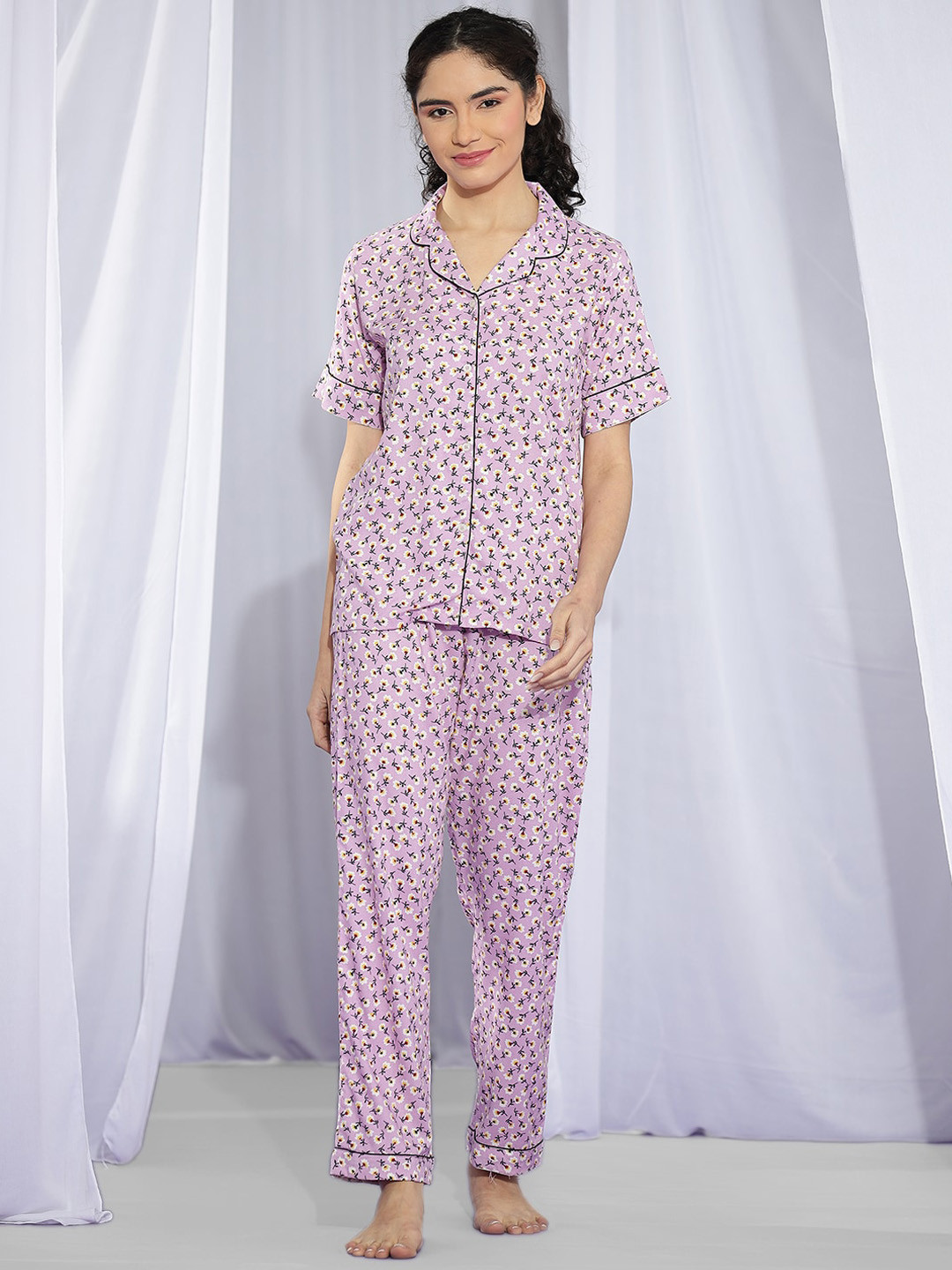 

Kotty Purple & White Floral Printed Night Suit