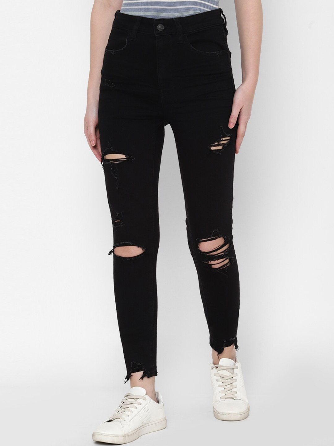 

AMERICAN EAGLE OUTFITTERS Women Skinny Fit High-Rise Mildly Distressed Cropped Jeans, Black