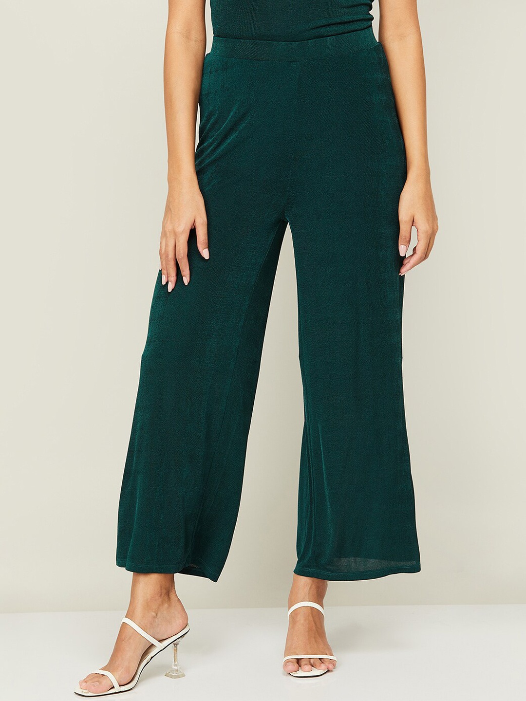 

Ginger by Lifestyle Women Slip On Mid Rise Parallel Trousers, Green