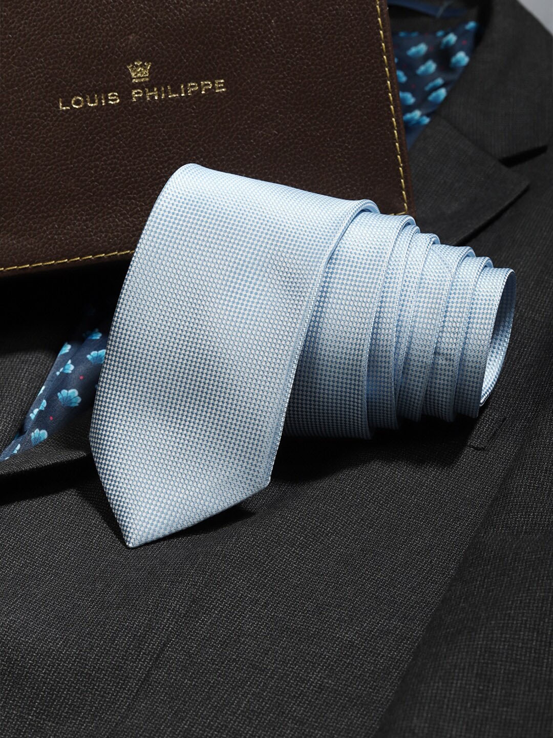 

Louis Philippe Men Woven Design Skinny Tie, Blue