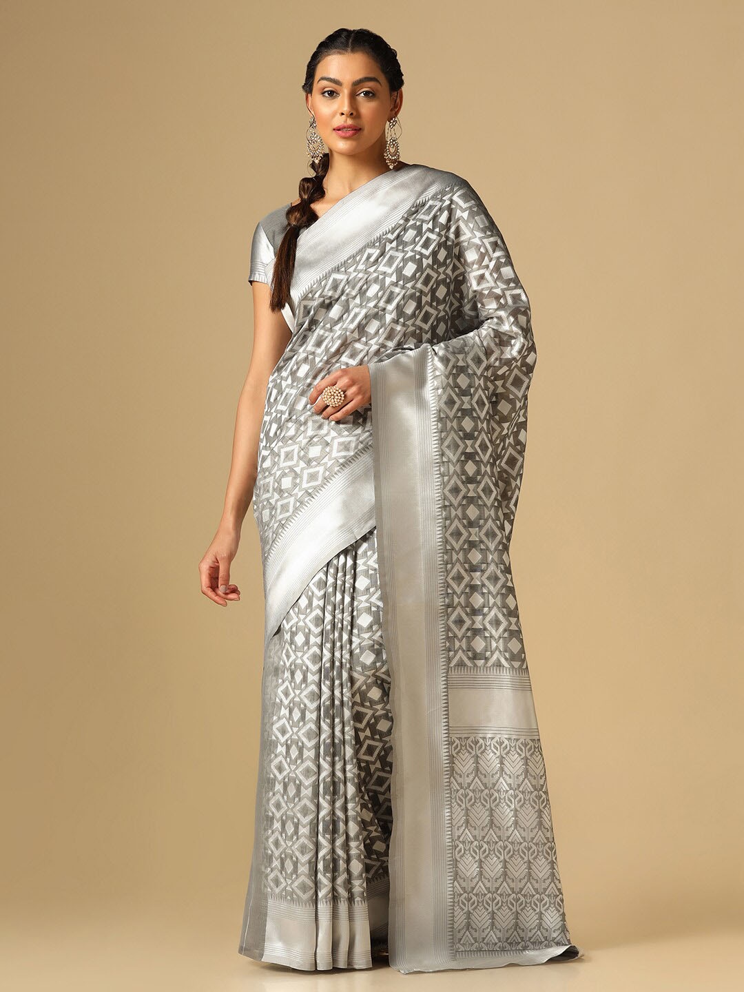 

SIRIL Geometric Woven Design Zari Saree, Grey