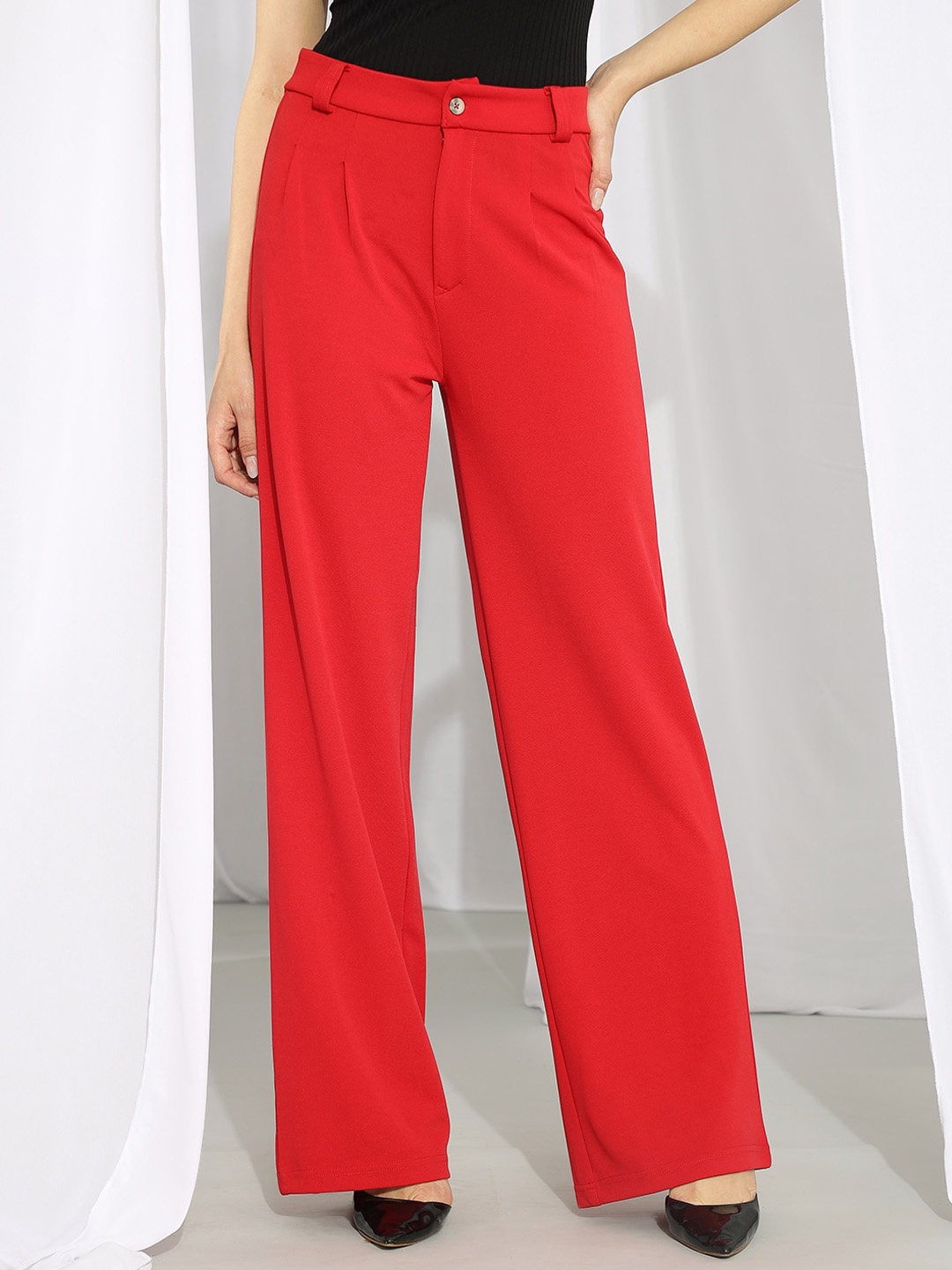 

Kotty Women Relaxed High-Rise Straight Fit Trousers, Red