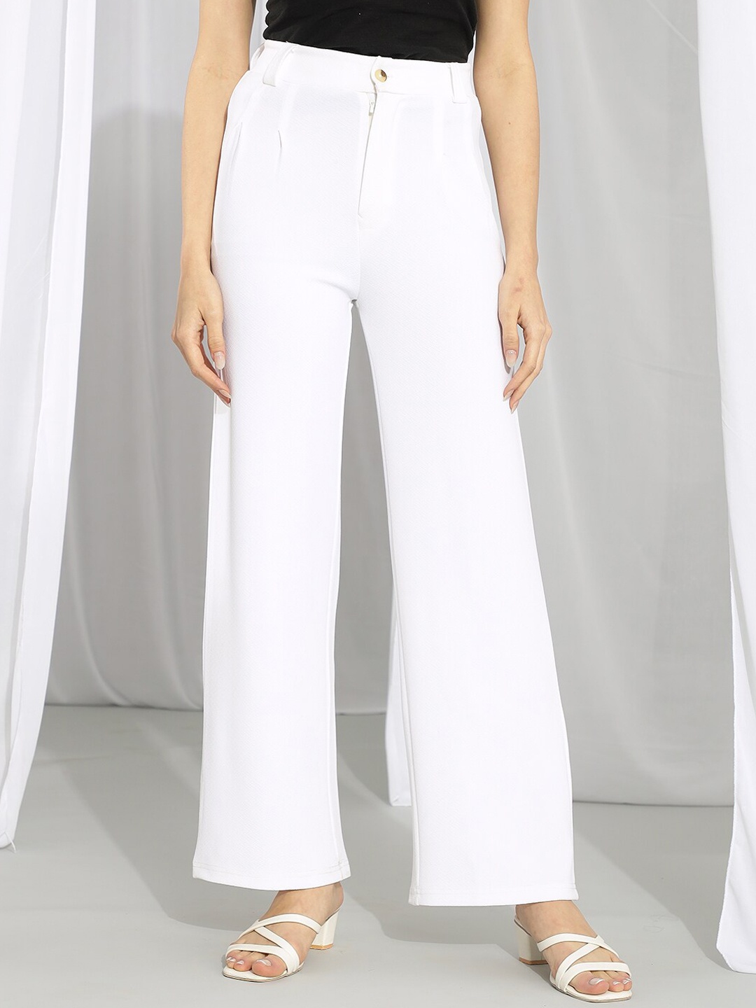 

Kotty Women White Relaxed Straight Leg Straight Fit Easy Wash Parallel Trousers