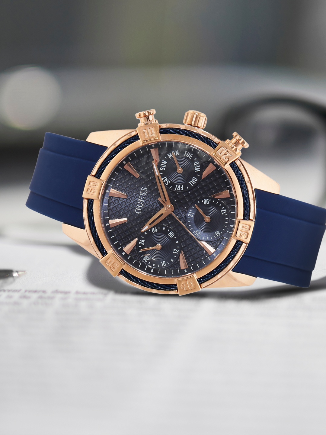 

GUESS Women Navy Multifunction Watch W0562L3, Navy blue