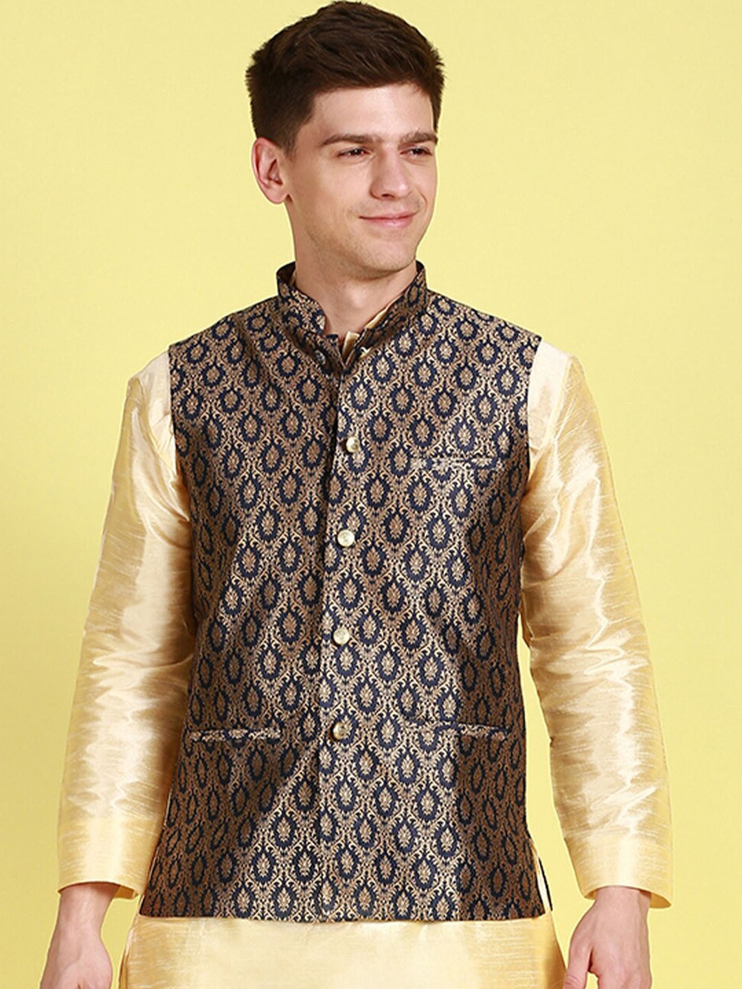 

Sanwara Floral Woven Design Nehru Jacket, Navy blue