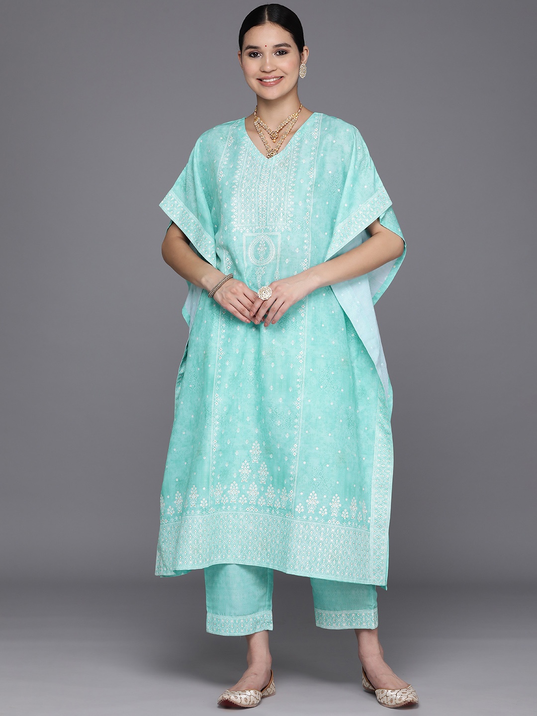 

Libas Ethnic Motifs Printed Kaftan Kurta With Trousers, Blue