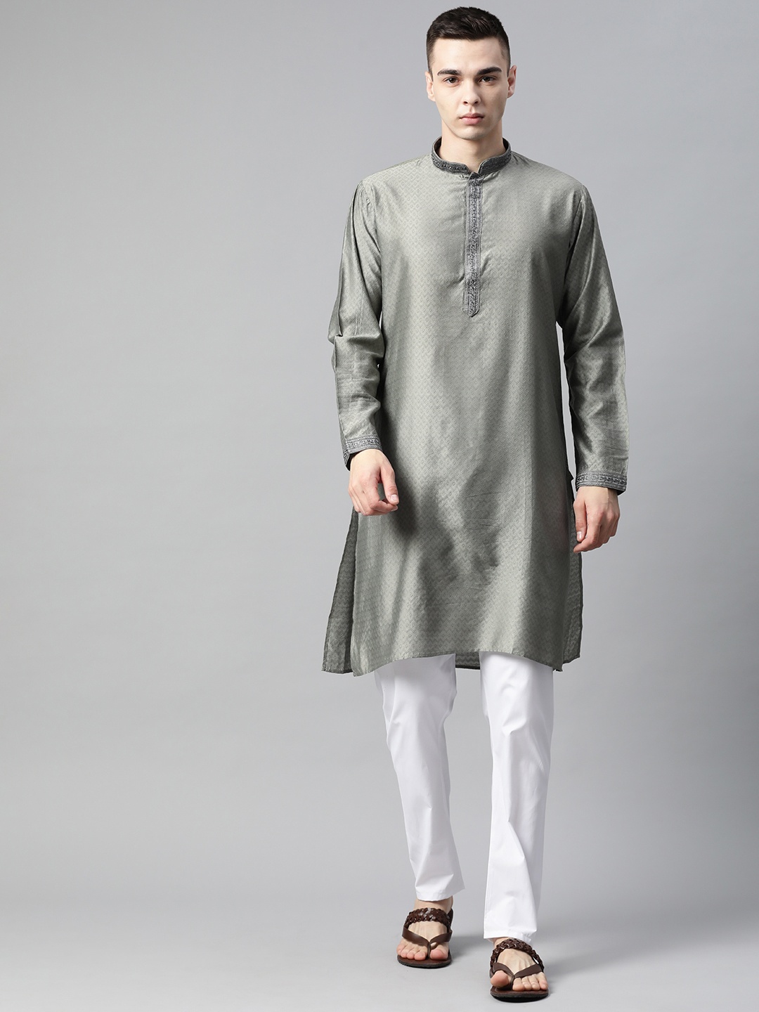 

MANQ Men Embroidered Thread Work Kurta With Pyjamas, Grey