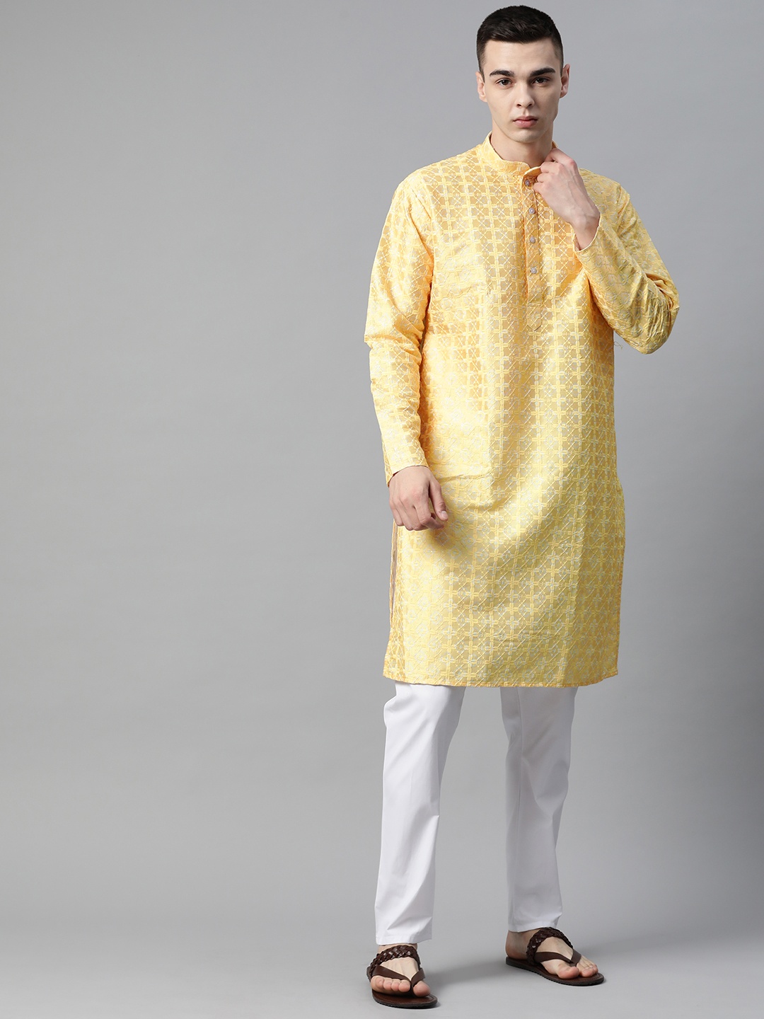 

MANQ Embroidered Regular Kurta with Pyjamas, Yellow
