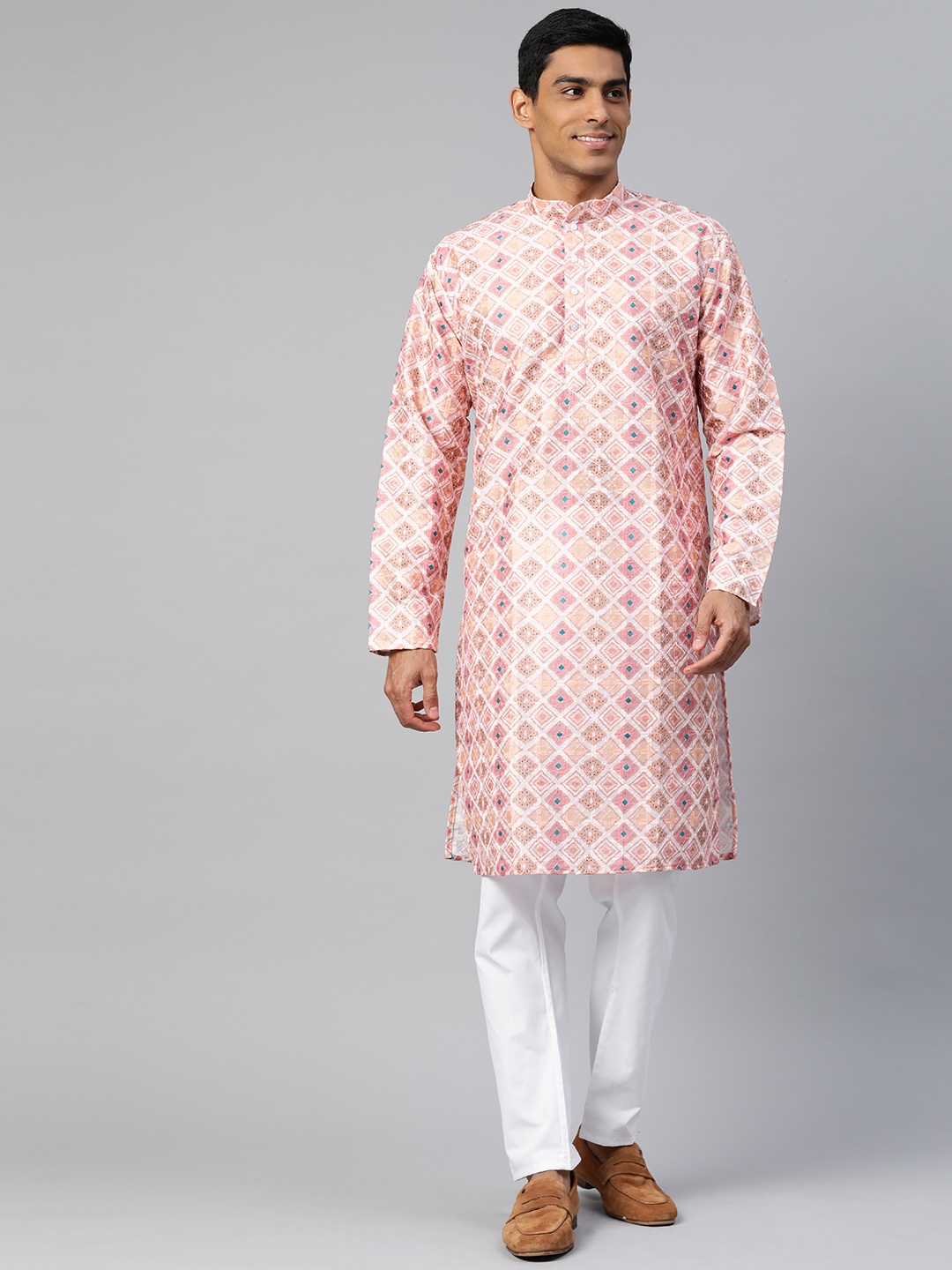

MANQ Men Printed Sequinned Embroidered Regular Kurta with Pyjamas, Peach
