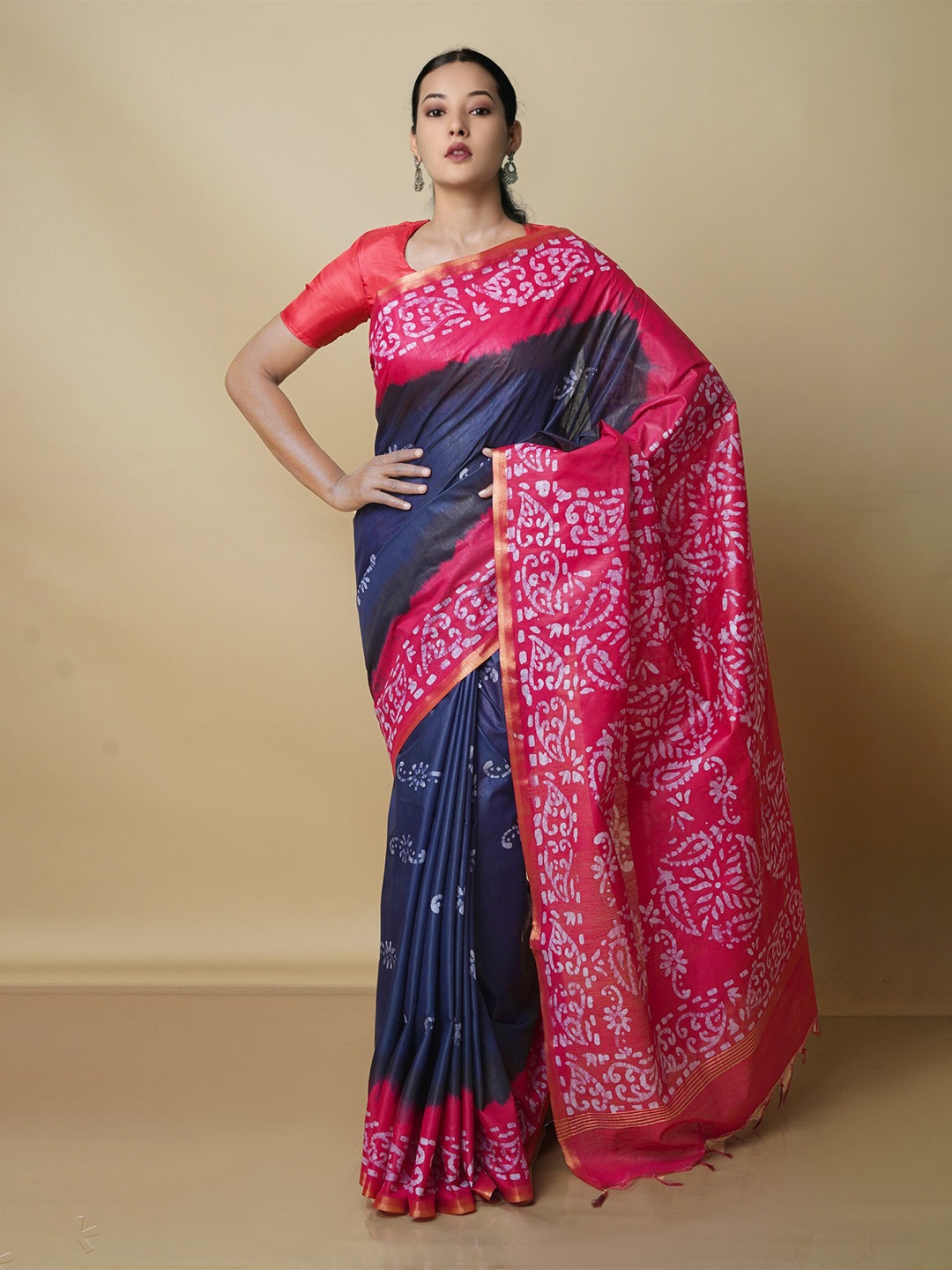 

Unnati Silks Batik Printed Zari Pure Silk Handloom Chanderi Saree, Pink
