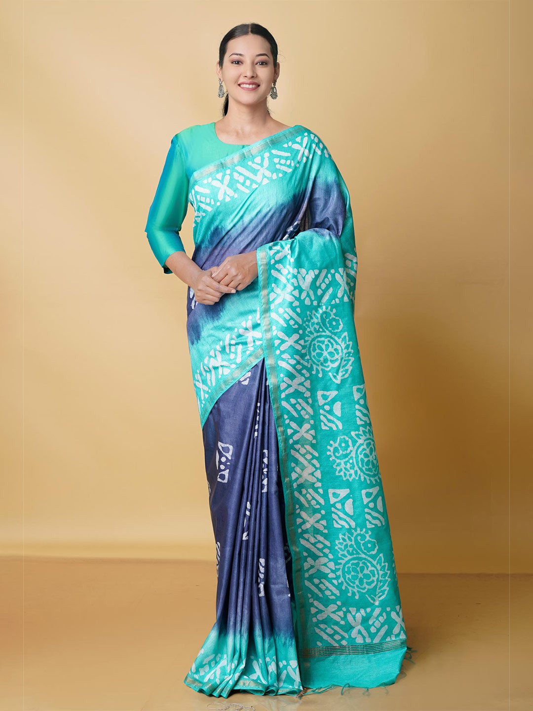 

Unnati Silks Batik Printed Zari Pure Silk Handloom Chanderi Saree, Green