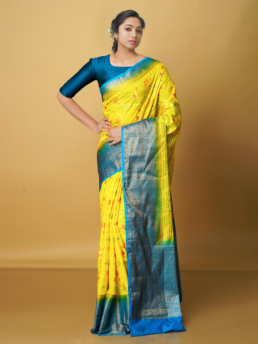 

Unnati Silks Floral Woven Design Zari Banarasi Saree, Yellow
