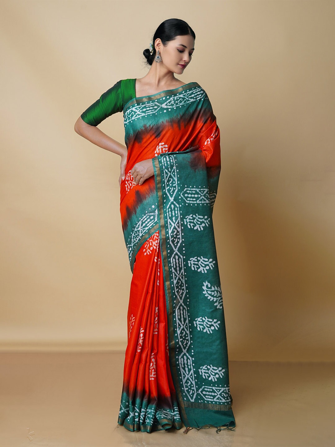 

Unnati Silks Batik Printed Zari Pure Silk Chanderi Saree, Orange