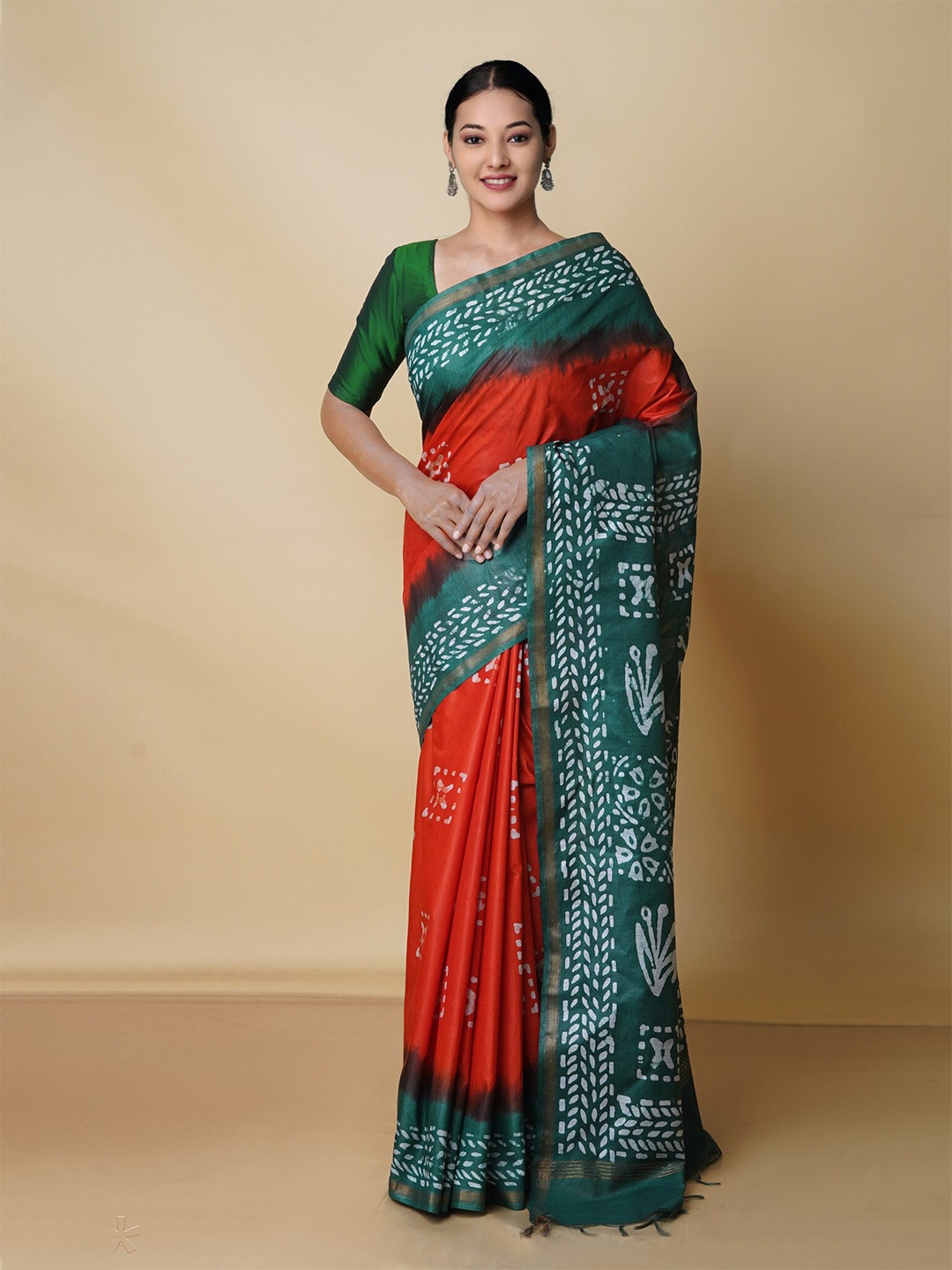 

Unnati Silks Batik Printed Zari Pure Silk Handloom Chanderi Saree, Green