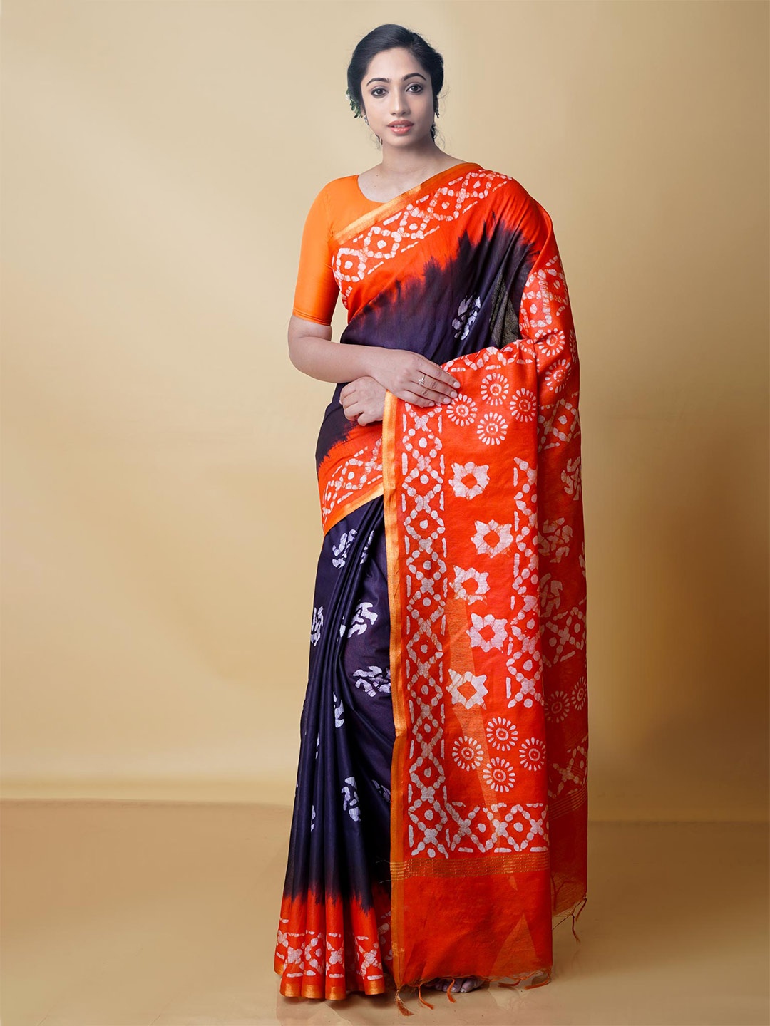 

Unnati Silks Batik Printed Zari Pure Silk Handloom Chanderi Saree, Orange