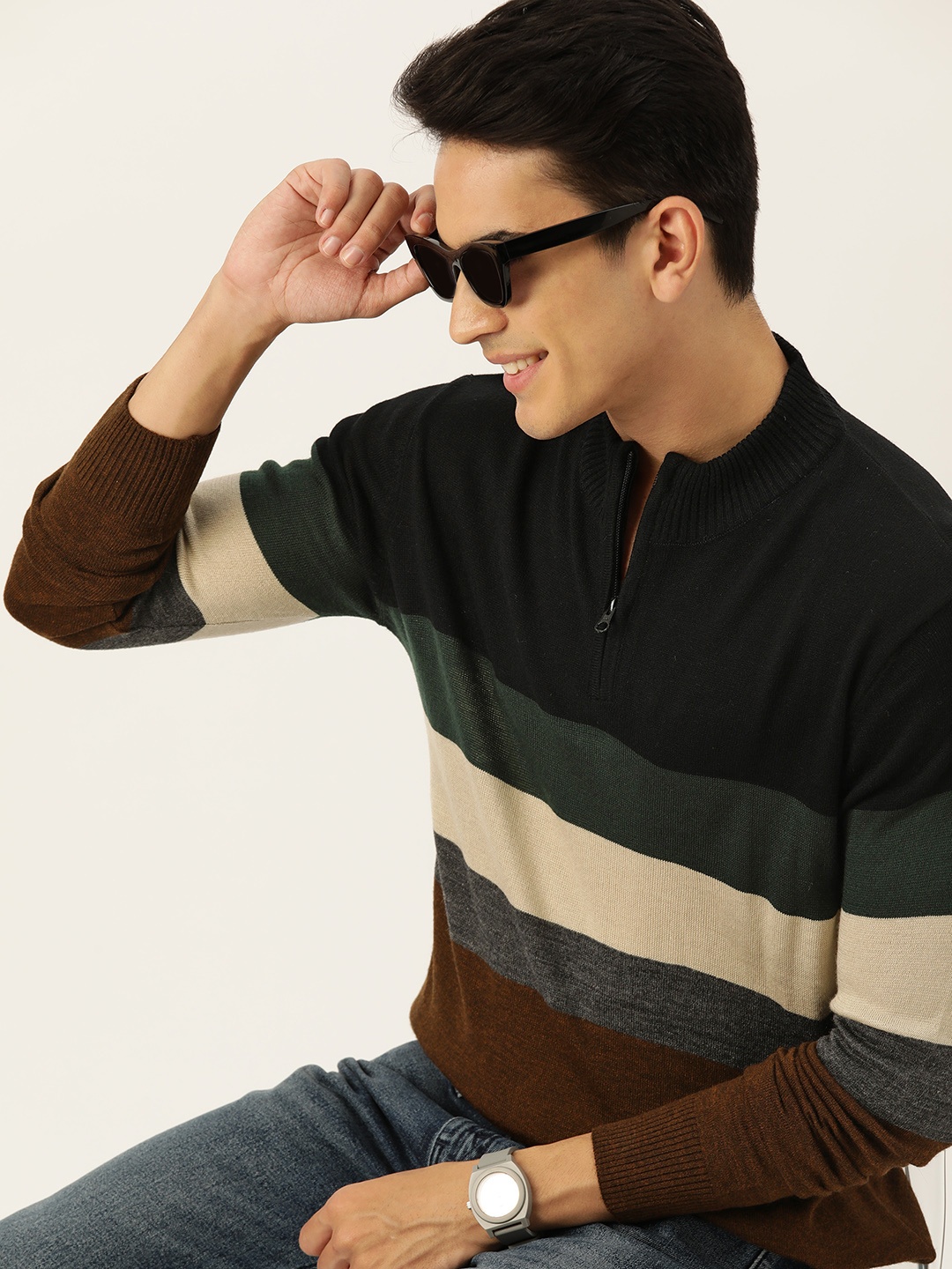 

Mast & Harbour Colourblocked Acrylic Pullover, Black