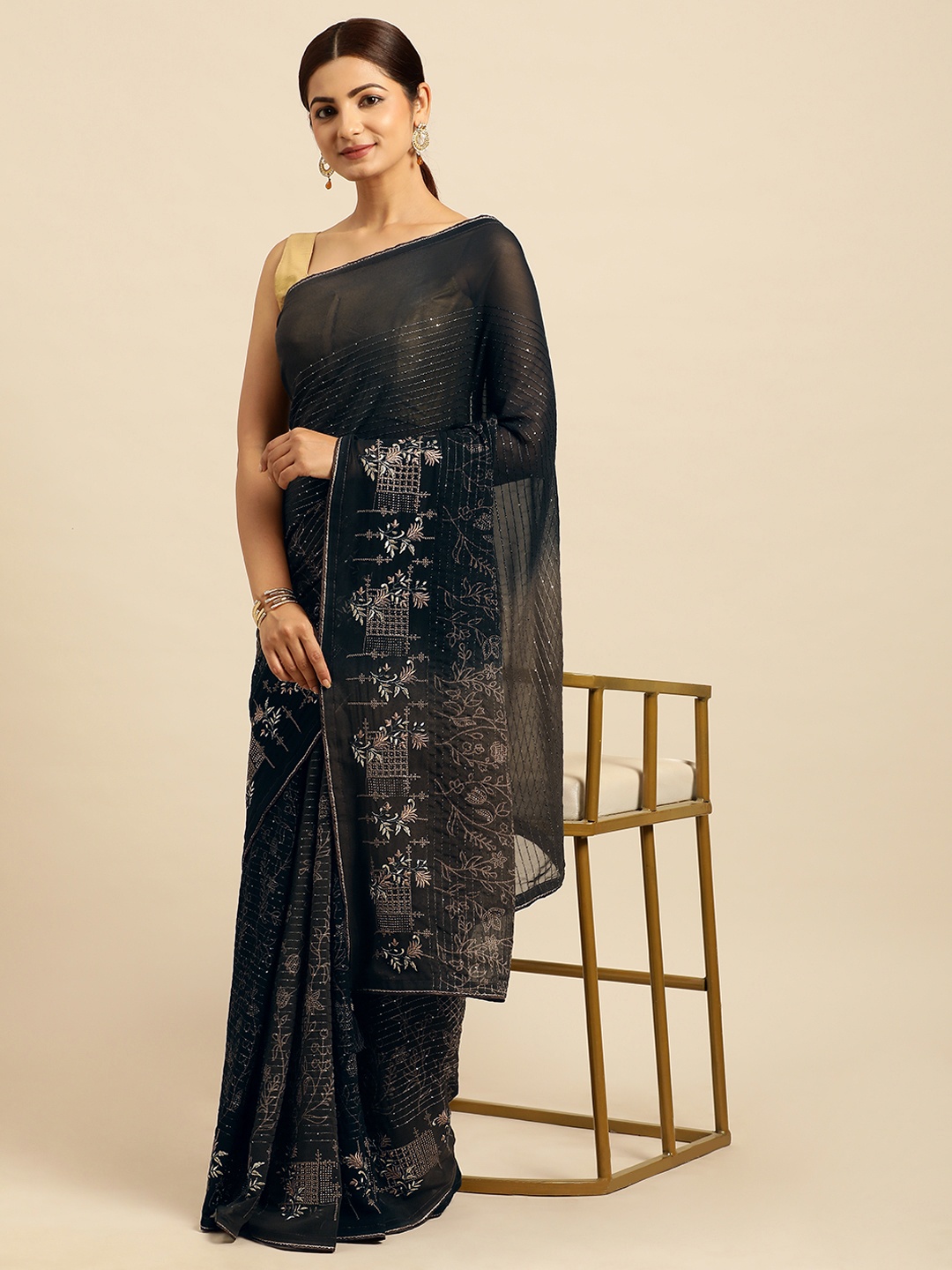 

Triveni Floral Stones-Studded Pure Georgette Saree, Blue