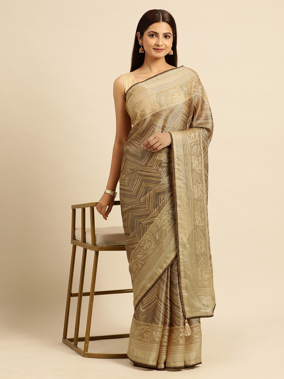

Triveni Printed Stones-Studded Brasso Saree, Brown