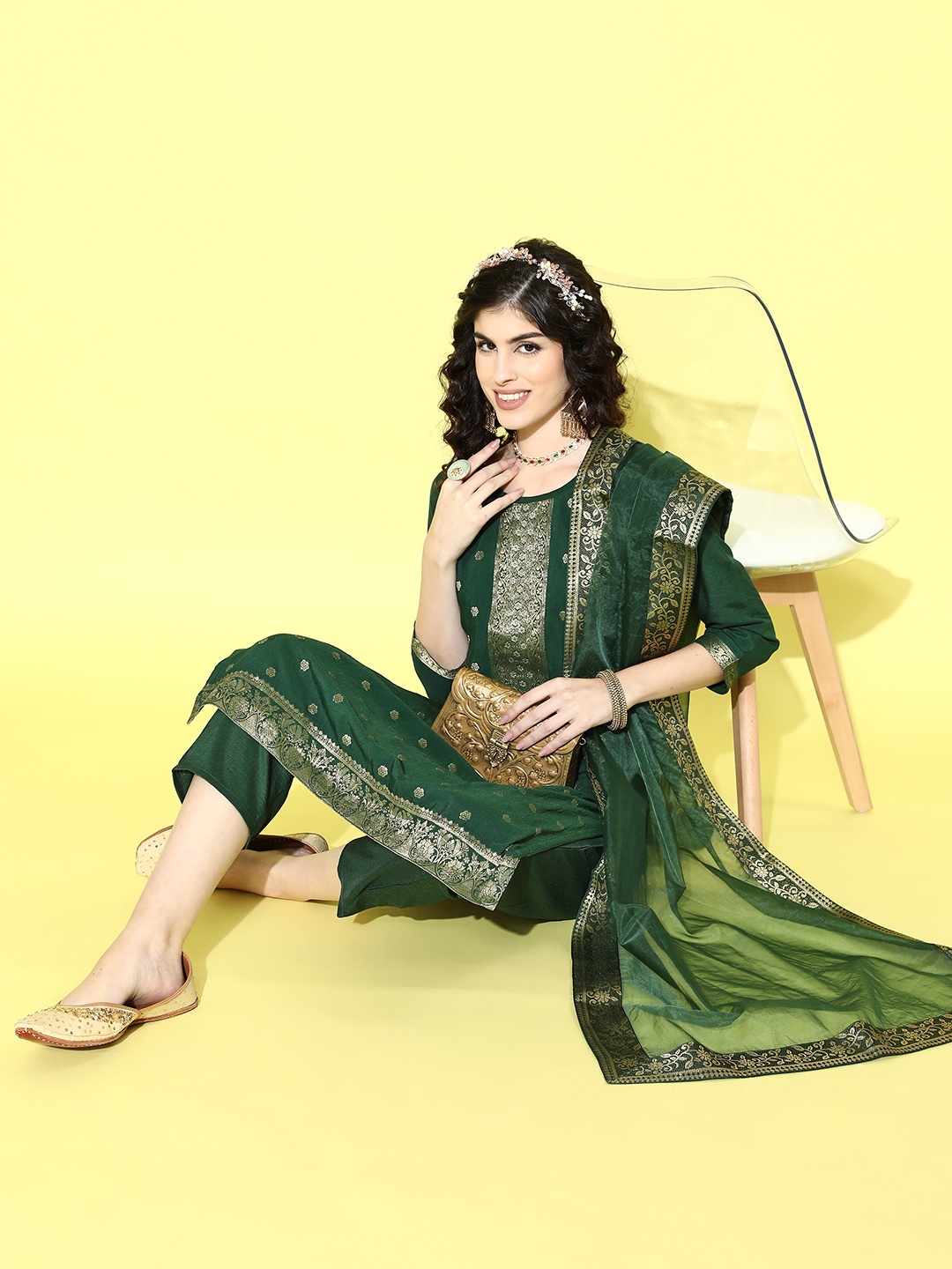 

Sangria Floral Yoke Design Jacquard Kurta with Trousers & With Dupatta, Green