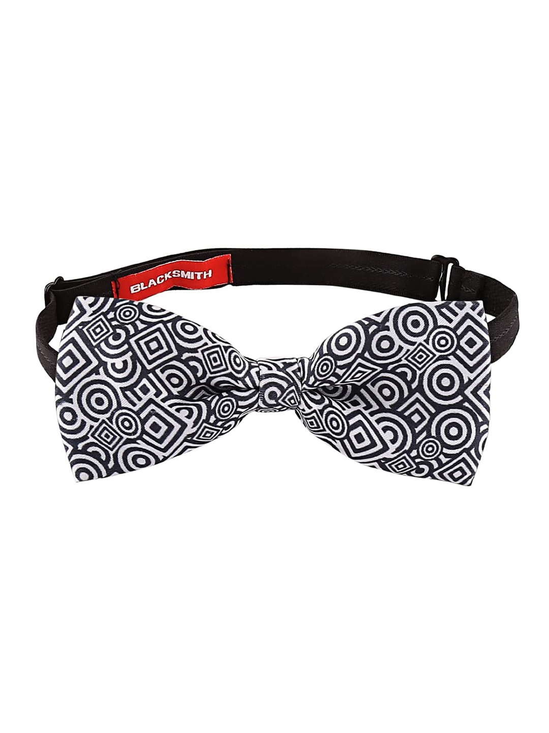 

Blacksmith Men Printed Bow Tie, White