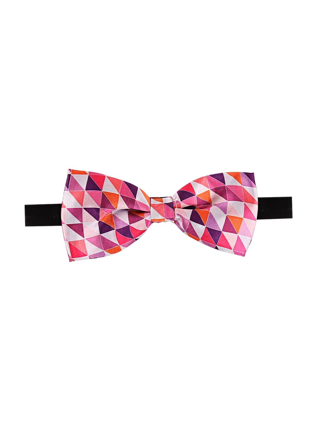 

Blacksmith Men Geometric Printed Satin Bow Tie, Pink