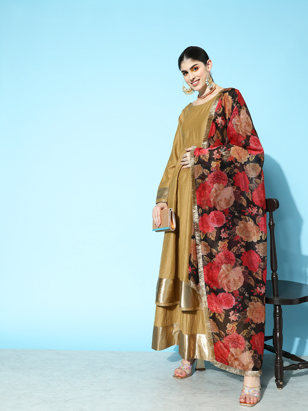 

Varanga Panelled Gotta Patti Kurta with Palazzos & With Dupatta, Beige