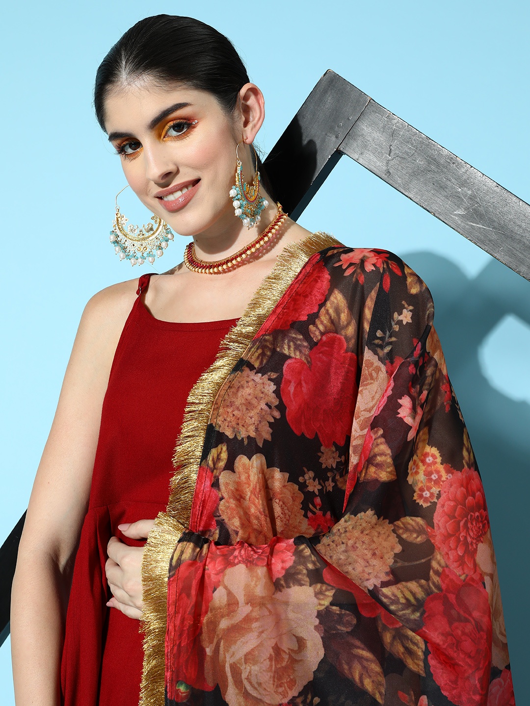 

Varanga Women Empire Kurta with Palazzos & With Dupatta, Maroon