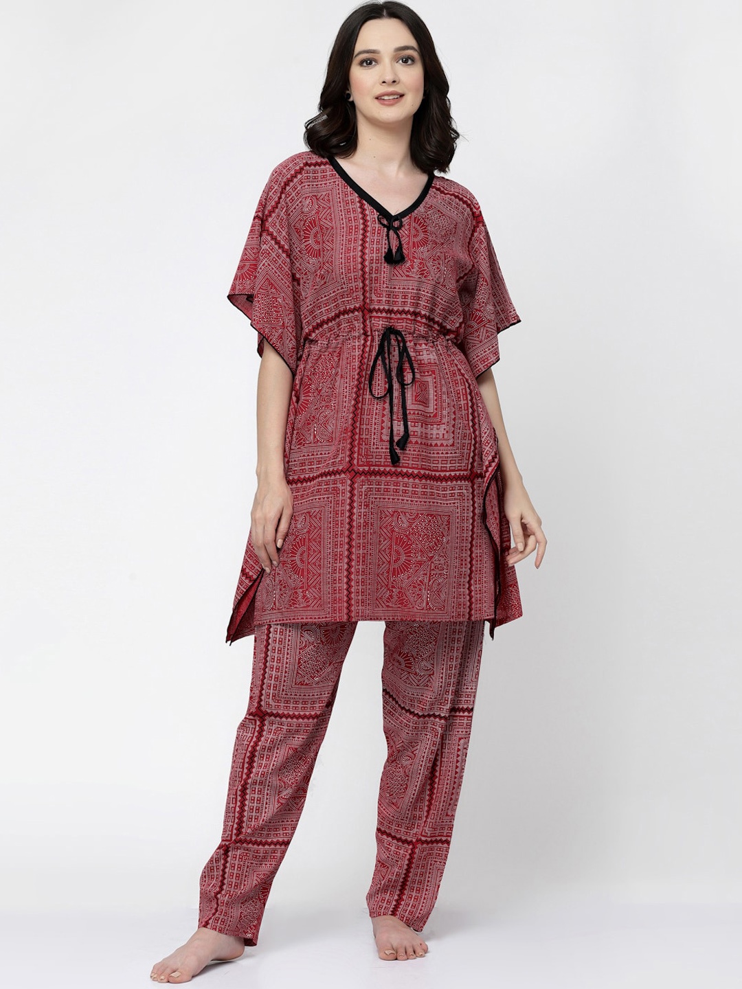 

Arrabi Ethnic Motifs Printed Night Suit, Red