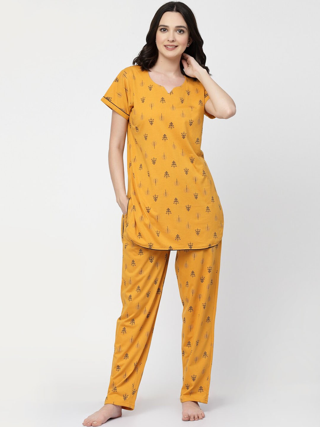 

Arrabi Conversational Printed Organic Cotton Night Suit, Yellow