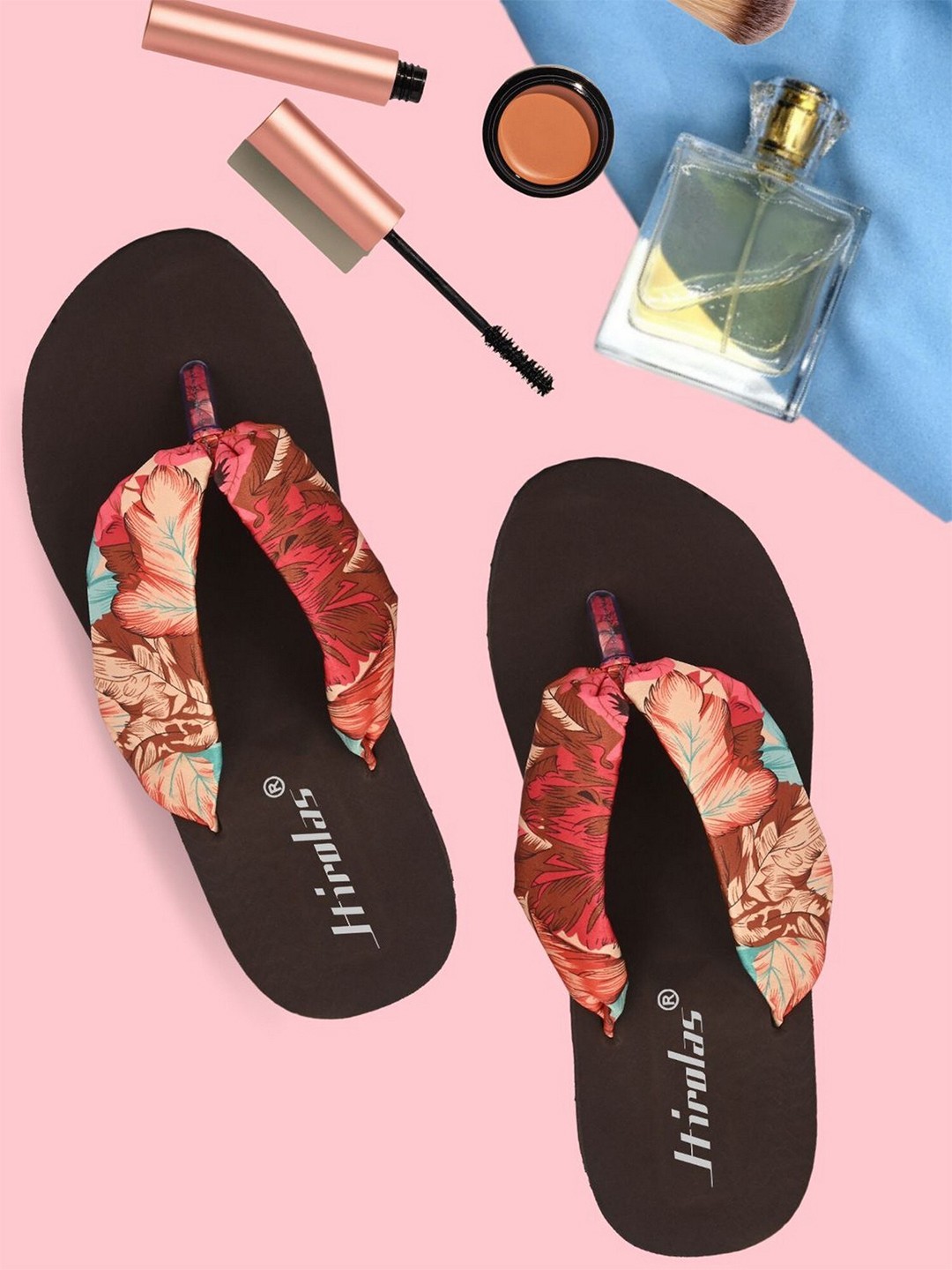 

HIROLAS Women Printed Thong Flip-Flops, Brown